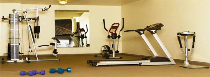 1022/The Elephant Court - Thekkady 17.jpg